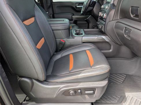 Used 2021 GMC Sierra 1500 AT4 w/ AT4 Premium Package AWD/4WD image 35