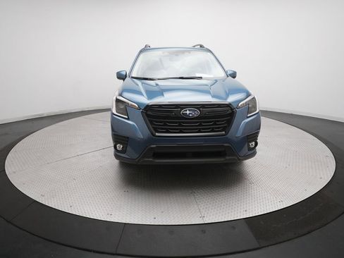 Certified 2024 Subaru Forester Premium AWD/4WD image 11