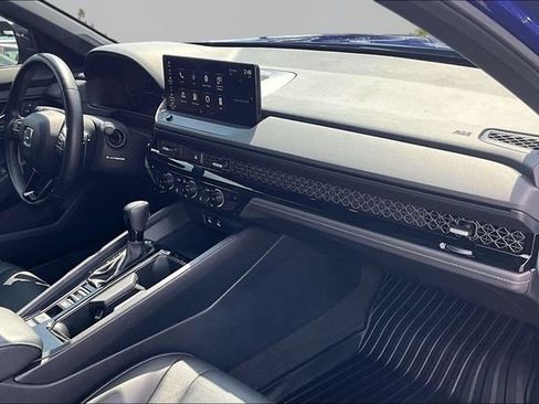 Used 2024 Honda Accord Sport image 15