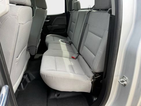 Used 2018 Chevrolet Silverado 1500 W/T w/ Trailering Package AWD/4WD image 10