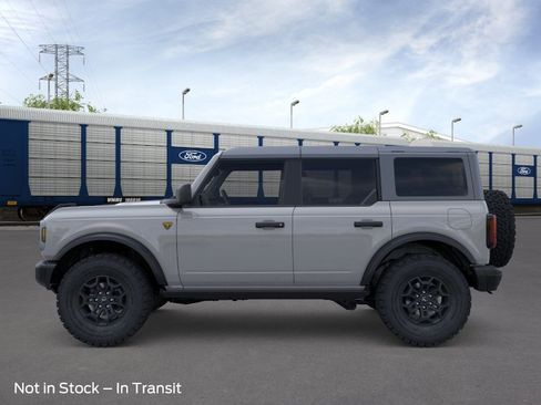 New 2026 Ford Bronco Badlands AWD/4WD image 4