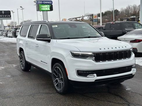 New 2025 Jeep Wagoneer L Series III w/ Quick Order Package 25C Super image 3