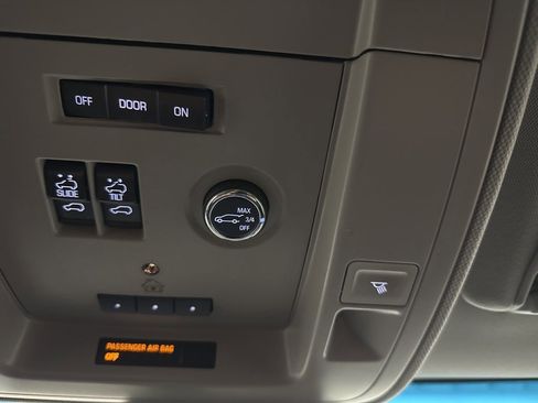 Used 2017 Chevrolet Tahoe Premier image 51