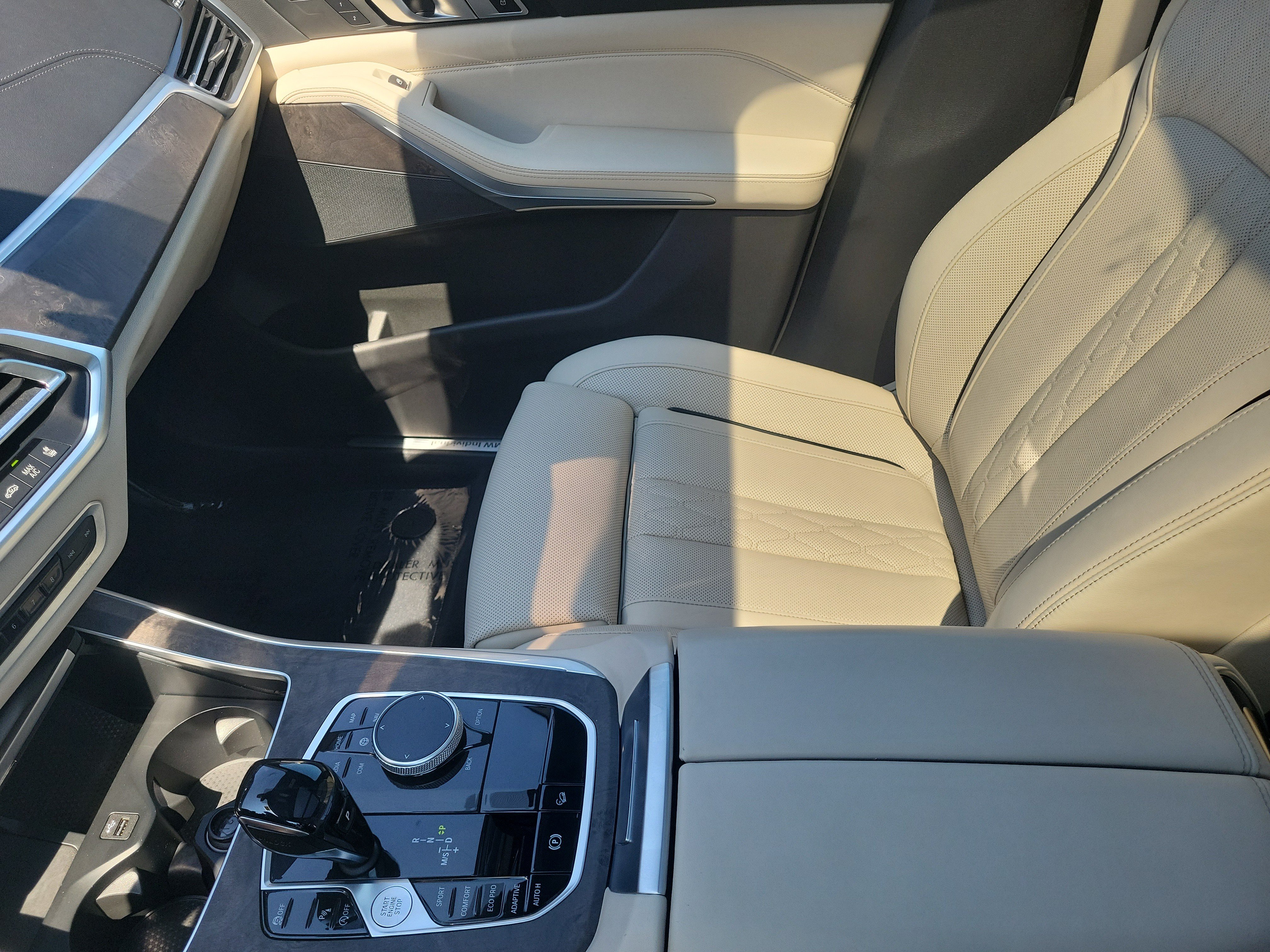 Used 2020 BMW X5 xDrive40i w/ Premium Package AWD/4WD image 23