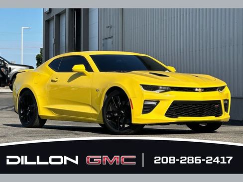 Used 2016 Chevrolet Camaro SS RWD image 1