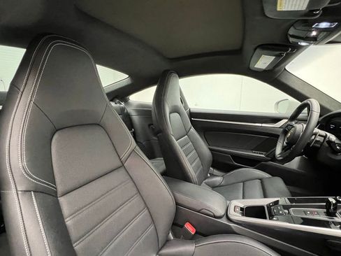 Certified 2024 Porsche 911 Turbo AWD/4WD image 18