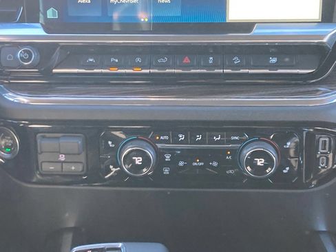 Used 2023 Chevrolet Silverado 1500 RST w/ RST All Star Premium Package AWD/4WD image 14