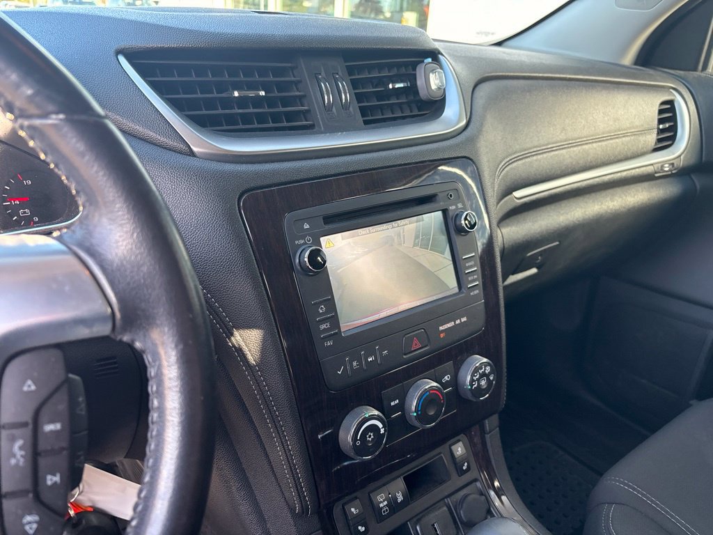 Used 2015 Chevrolet Traverse LT AWD/4WD image 10