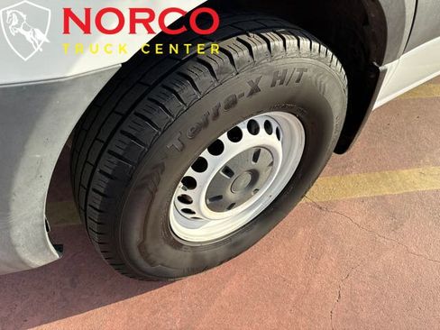 Used 2020 Freightliner Sprinter 2500 image 16