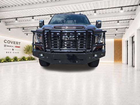Used 2024 GMC Sierra 2500 Denali Ultimate AWD/4WD image 3