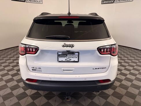 Used 2022 Jeep Compass Limited AWD/4WD image 5