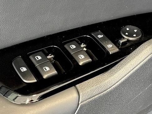 Used 2025 Kia Sportage X-Pro Prestige AWD/4WD image 20