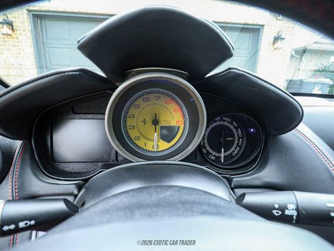 Used 2012 Ferrari California image 43