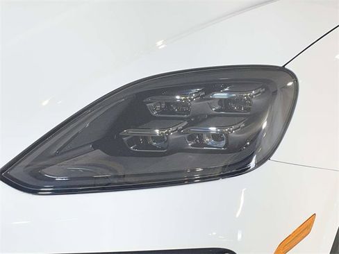 New 2026 Porsche Cayenne E-Hybrid Coupe image 11