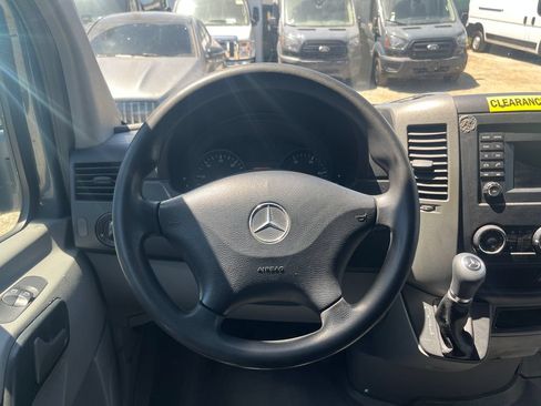 Used 2018 Mercedes-Benz Sprinter 2500 image 16