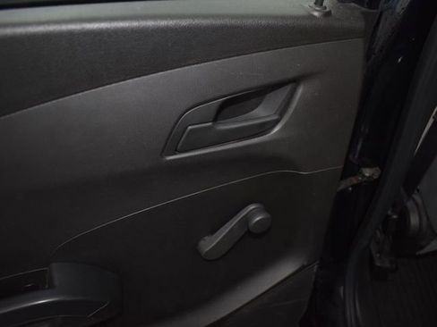 Used 2017 Chevrolet Sonic LS image 24