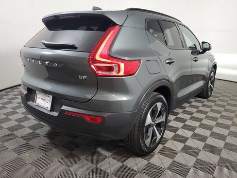 Used 2026 Volvo XC40 B5 Plus w/ Climate Package AWD/4WD image 8