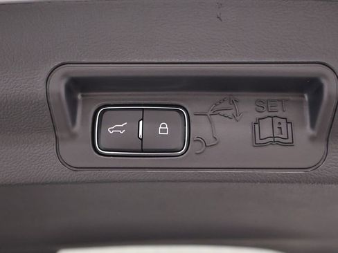 New 2026 Ford Explorer Active AWD/4WD image 36