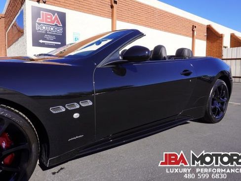 Used 2016 Maserati GranTurismo Sport image 40