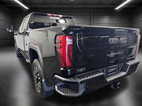 Used 2026 GMC Sierra 2500 Denali Ultimate w/ Max Trailering Package AWD/4WD image 4