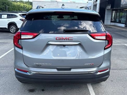 Used 2023 GMC Terrain AT4 AWD/4WD image 4