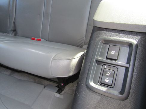 Used 2008 Toyota Sequoia Limited AWD/4WD image 18