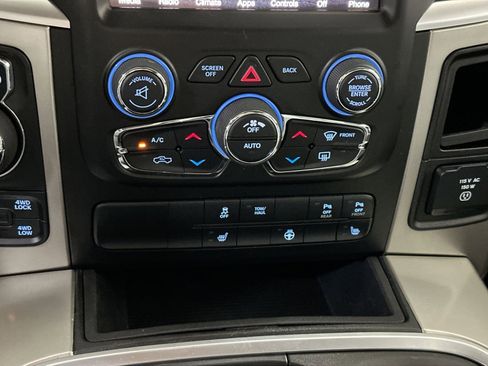 Used 2015 RAM 1500 Big Horn image 26