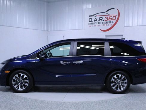 Used 2021 Honda Odyssey EX-L image 3
