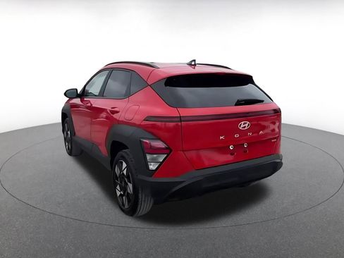 Used 2025 Hyundai Kona SEL image 11