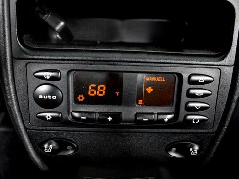 Used 2003 Porsche 911 Turbo AWD/4WD image 23
