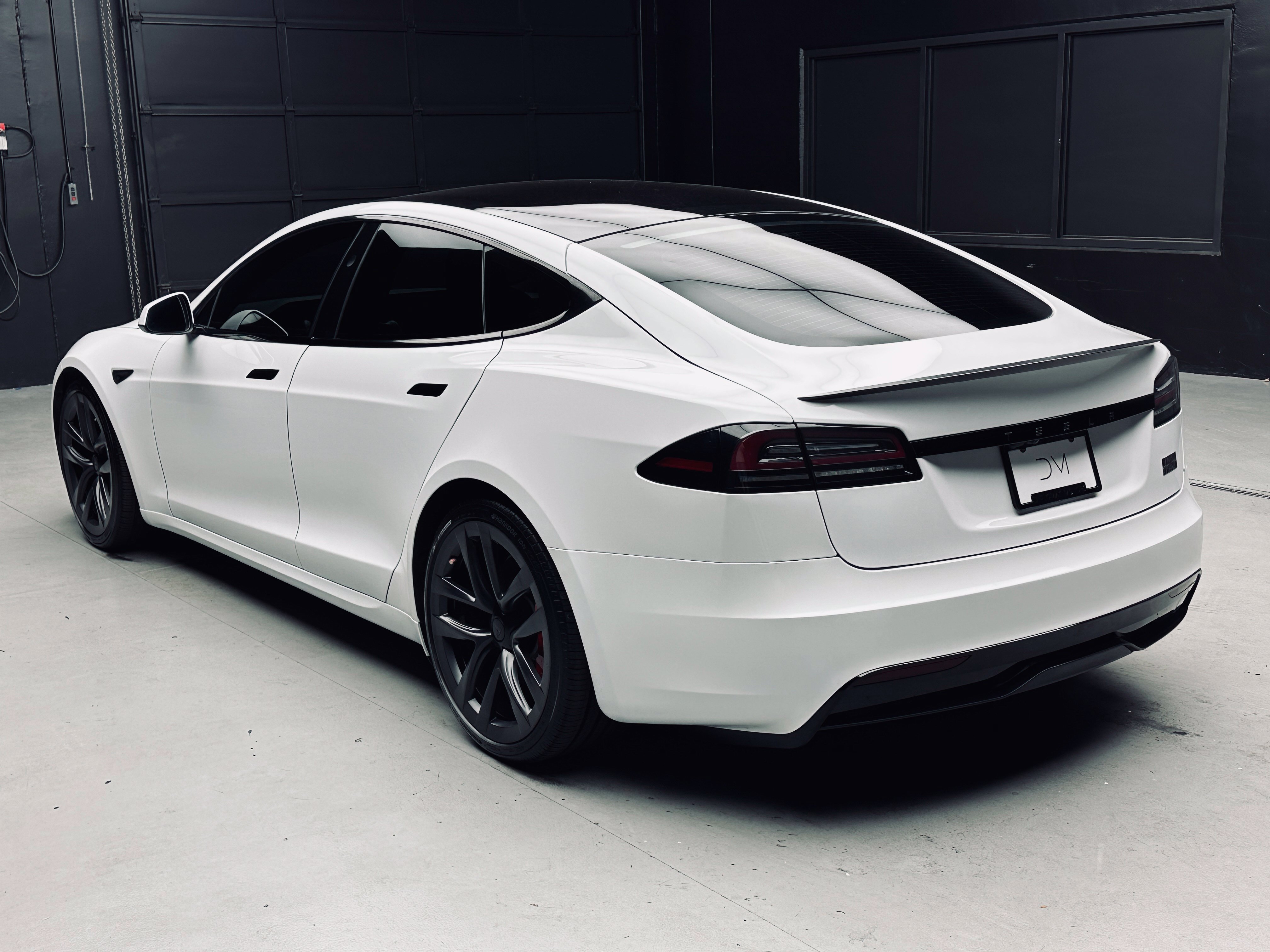 Used 2023 Tesla Model S Plaid AWD/4WD image 4