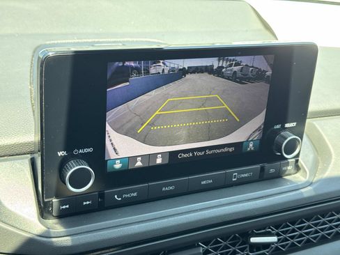 Used 2023 Honda Accord EX image 16