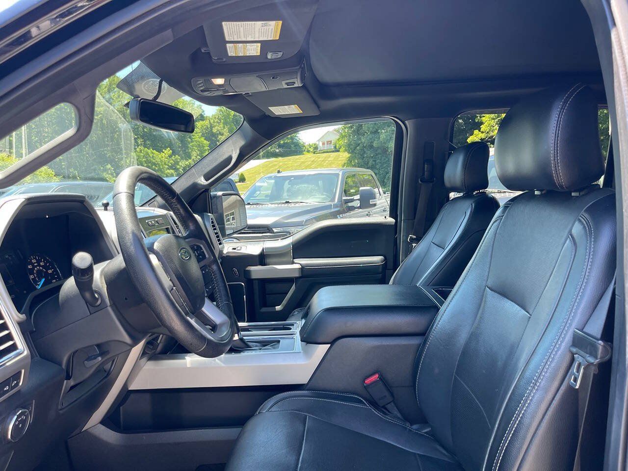 Used 2016 Ford F150 Lariat AWD/4WD image 19