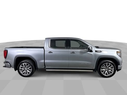 Used 2026 GMC Sierra 1500 Denali AWD/4WD image 9
