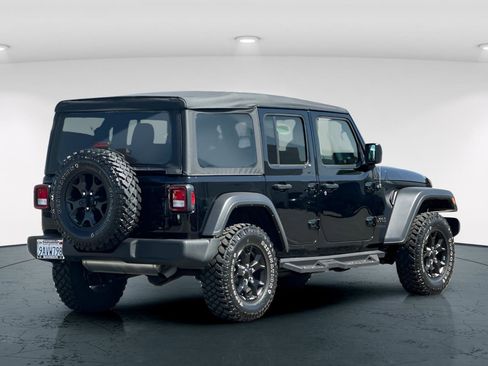 Used 2022 Jeep Wrangler Unlimited Sport image 6