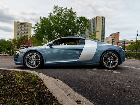 Used 2010 Audi R8 V8 AWD/4WD image 8