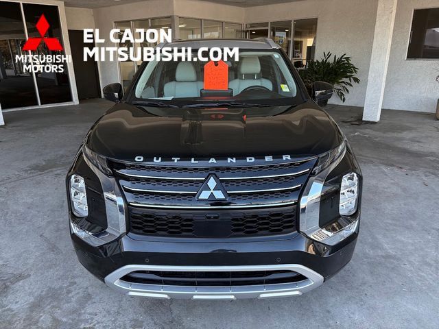 Used 2025 Mitsubishi Outlander SEL AWD/4WD image 5