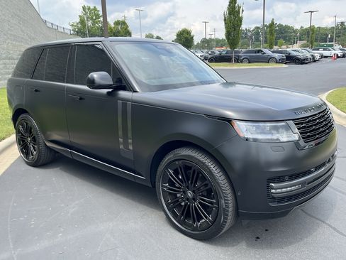 Certified 2024 Land Rover Range Rover SE AWD/4WD image 9