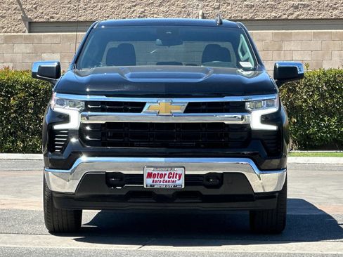 Certified 2025 Chevrolet Silverado 1500 LT AWD/4WD image 9