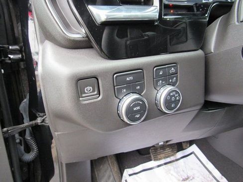 Certified 2023 GMC Sierra 1500 SLT w/ SLT Premium Plus Package image 17