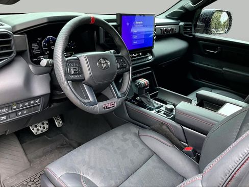 Used 2025 Toyota Sequoia TRD Pro AWD/4WD image 18