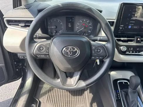 Used 2024 Toyota Corolla LE FWD image 9