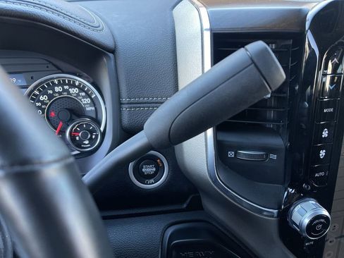 Used 2024 RAM 3500 Laramie w/ Towing Technology Group image 16