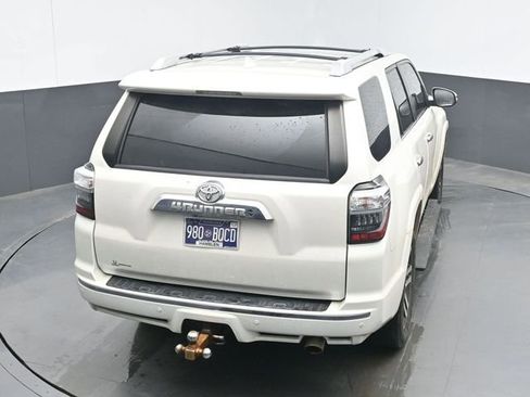 Used 2018 Toyota 4Runner Limited AWD/4WD image 24