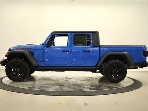 Used 2023 Jeep Gladiator Mojave w/ Cold Weather Group image 6