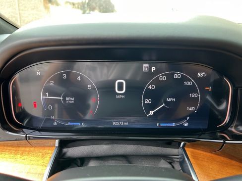 Used 2023 Jeep Grand Wagoneer Series III AWD/4WD image 17