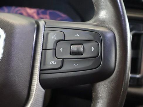 Used 2022 GMC Yukon XL Denali AWD/4WD image 14