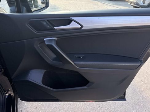 Used 2024 Volkswagen Tiguan S image 14