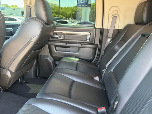 Used 2018 RAM 2500 Laramie w/ Sport Appearance Group AWD/4WD image 35
