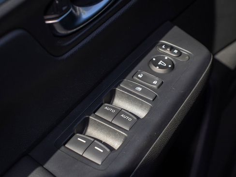 Used 2025 Honda CR-V EX image 26